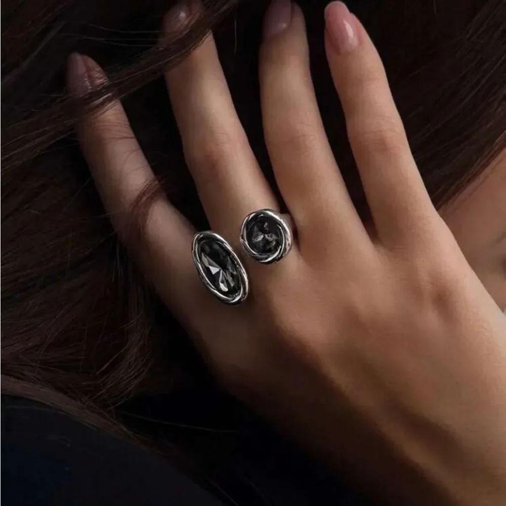 Gemstone ring M1701